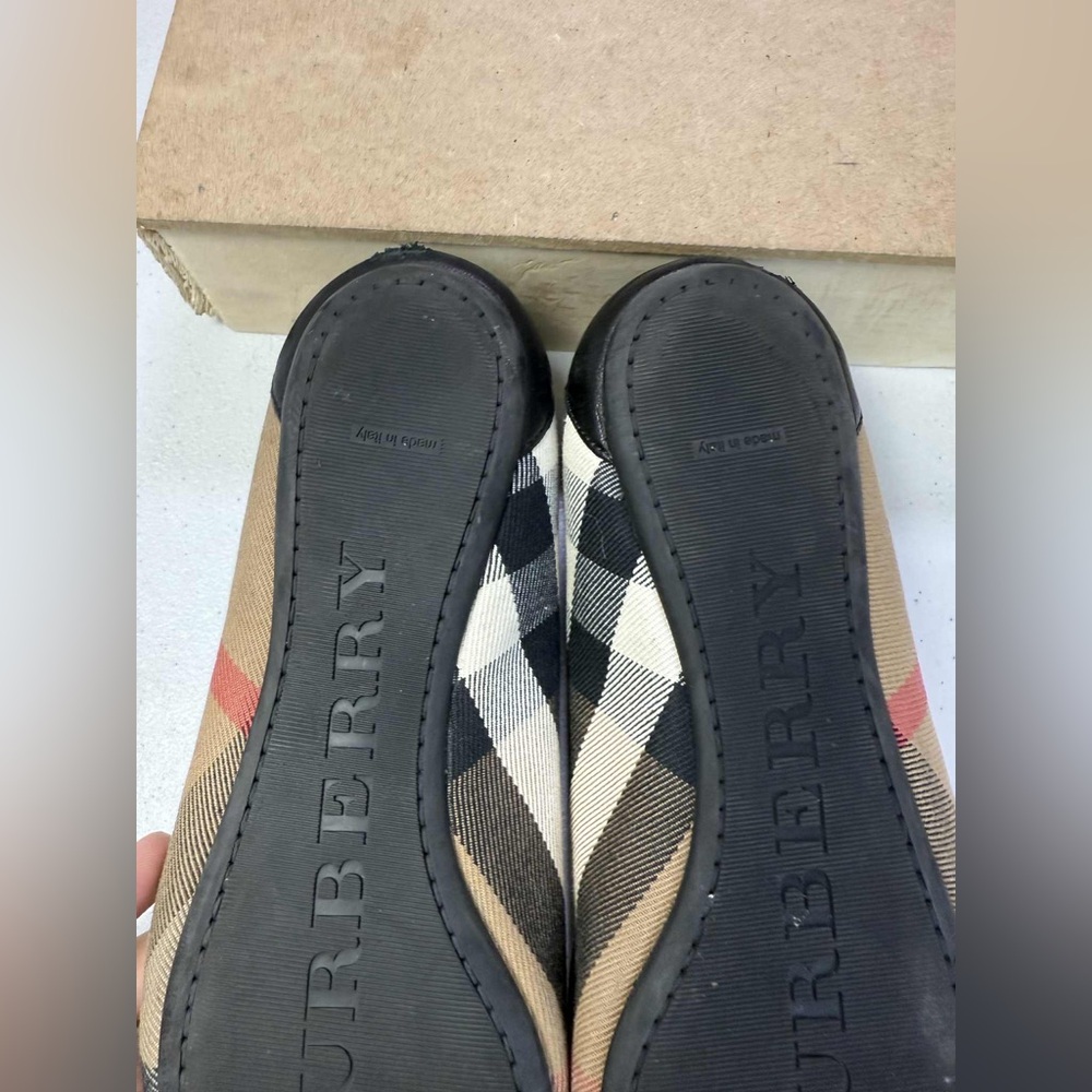 Burberry Beige Plaid Leather Cap Toe Flats - Picture 6 of 12
